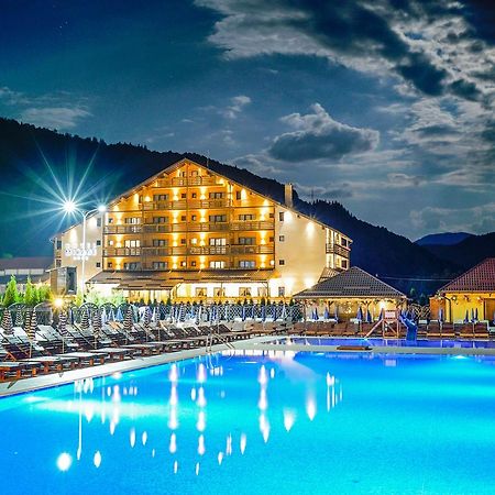 Mirage Resort & Spa Vişeu de Sus Exterior foto