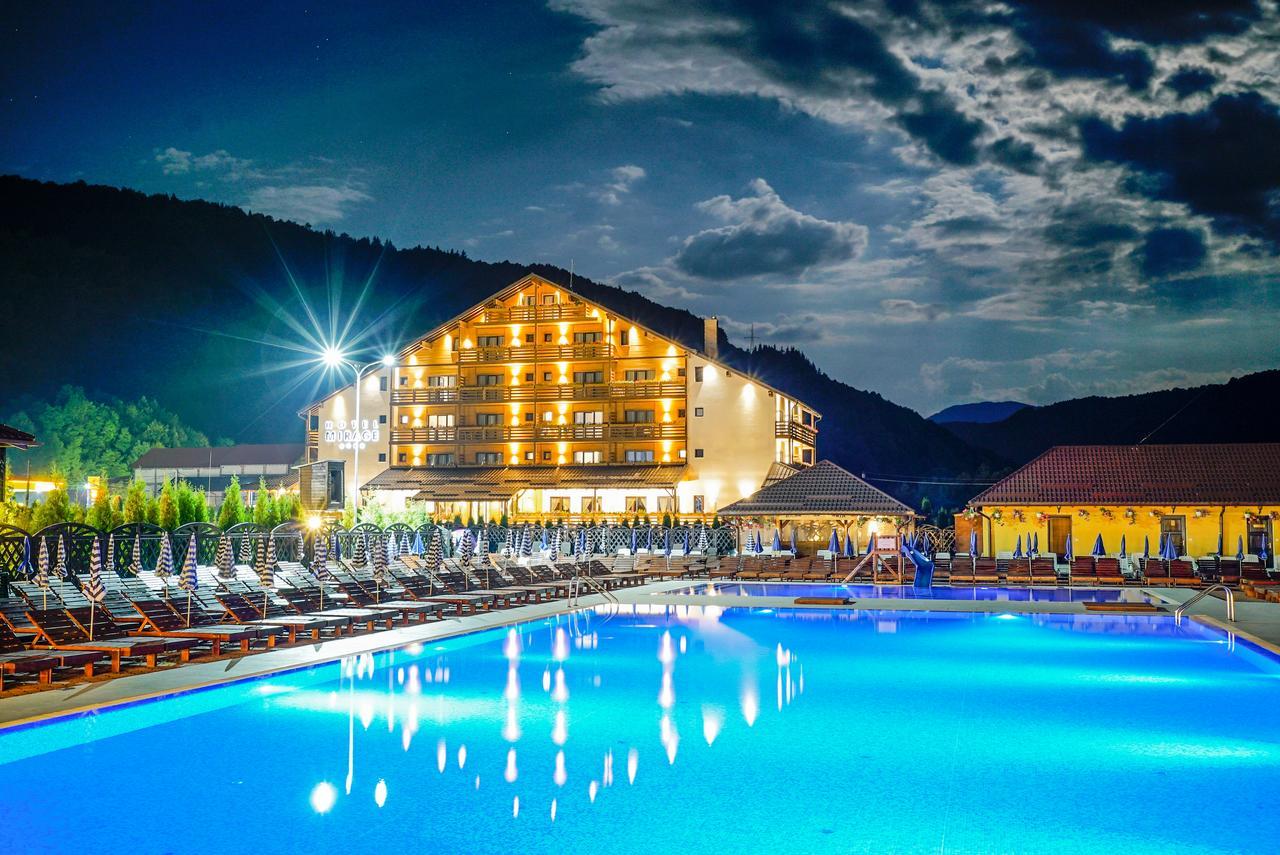 Mirage Resort & Spa Vişeu de Sus Exterior foto